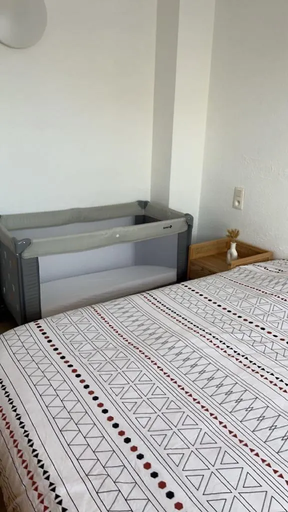 Beautiful Apartment With Swimming-Pool Salou Spain