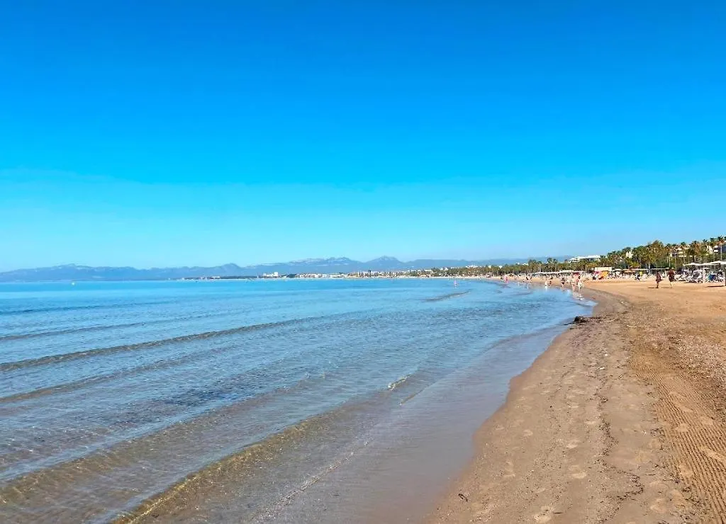Beautiful Apartment With Swimming-Pool Salou Spain